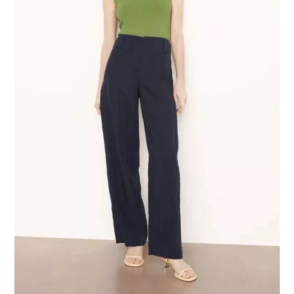 VINCE Pants Size 8 Seamed Fluid Navy Dark Marina NWT Designer Luxury Lightweight